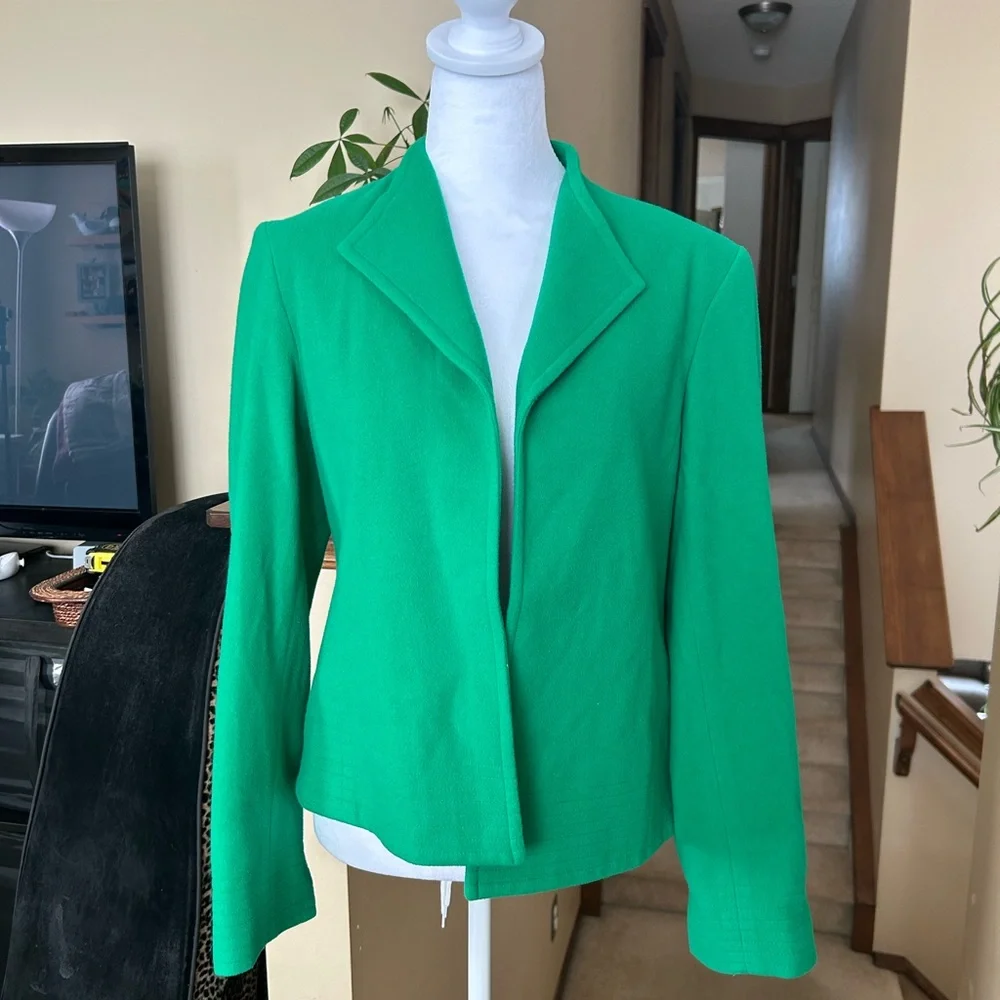 VTG Vibrant Green Women's Wool and Cashmere Blend Blazer - Picture 2 of 10
